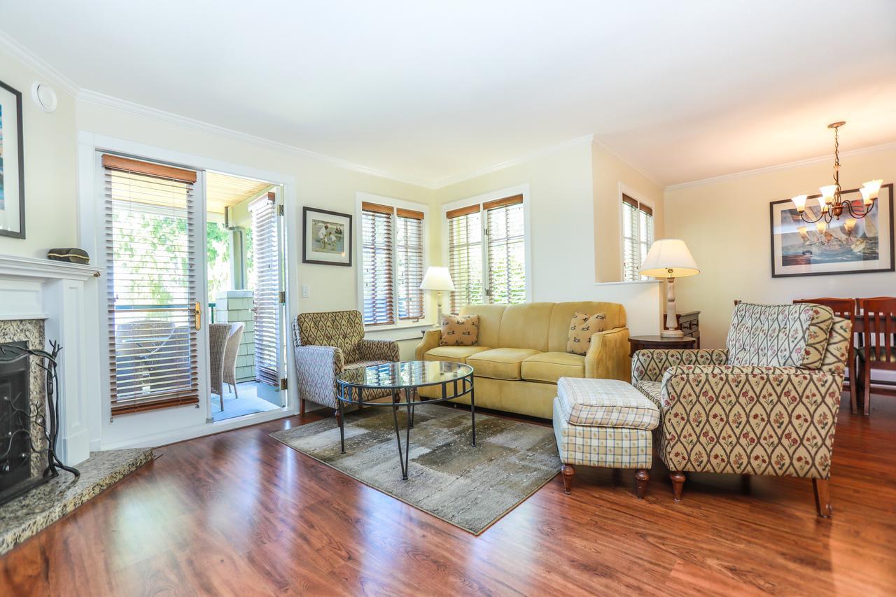 Poets Cove Resort & Spa Bedwell Harbour Extérieur photo
