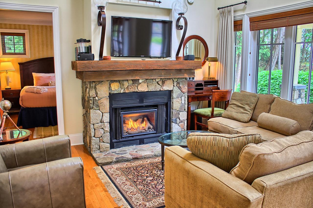Poets Cove Resort & Spa Bedwell Harbour Extérieur photo